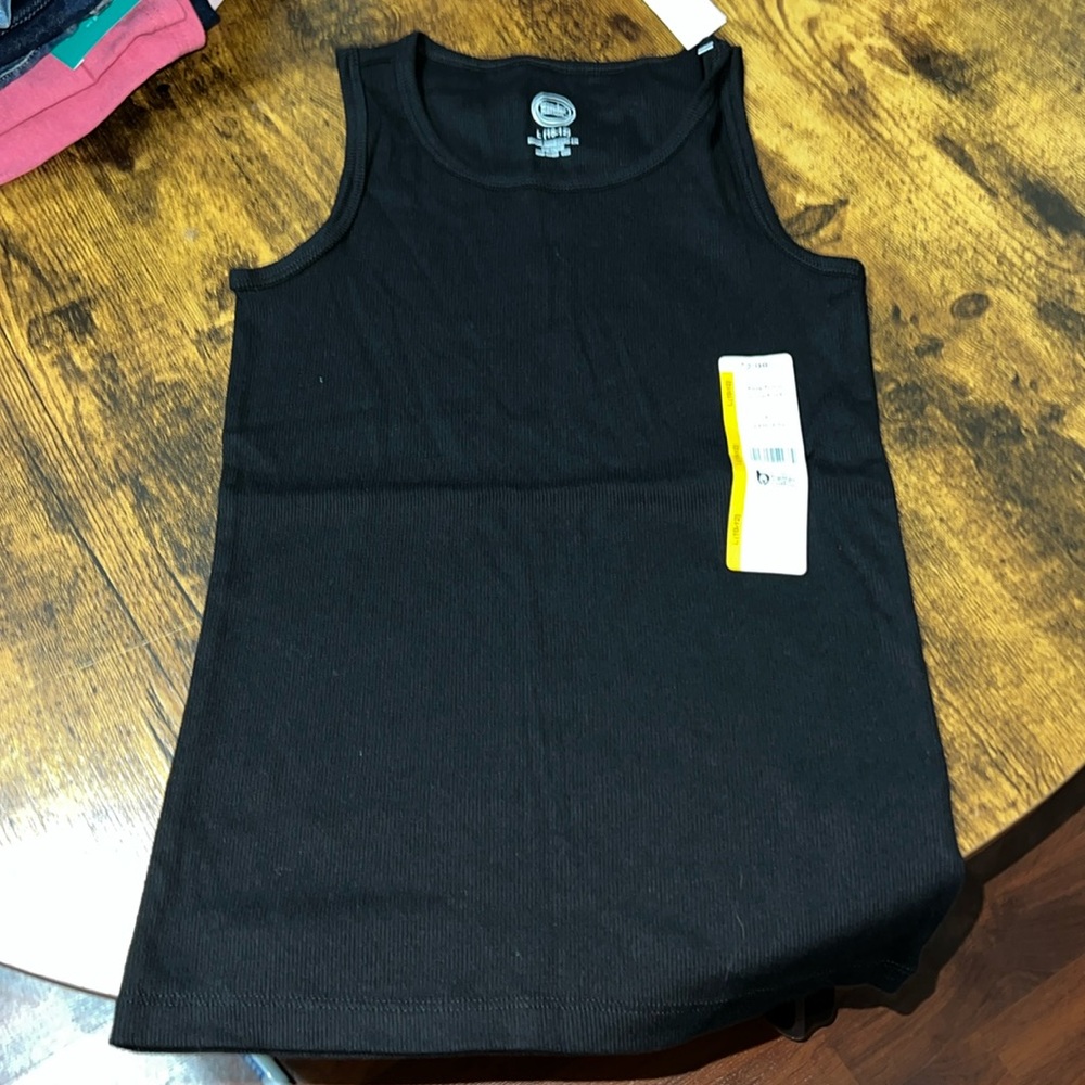 Lot of 18 tank tops and 1 pocket tee for girl size 10/12